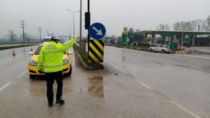 Bir İlimizde Daha Şehir İçi Seyahatlara Yasak Getirildi