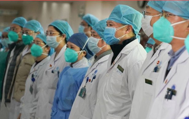 Çin'deki Salgını Durdurmaya Yardımcı Olan Doktor Türkleri Uyardı. Sakın Bunları Yemeyin