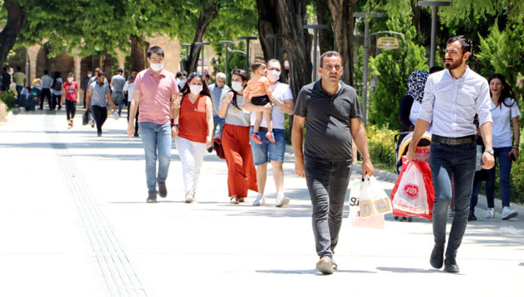 Corona virüs vaka sayısı artan 6 il için uyarı geldi! Anonslar arka arkaya yapılıyor...