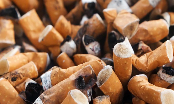 Finlandiya'da Çıkan Yeni Yasayla Çocukların Yanında Sigara içmek Yasaklandı