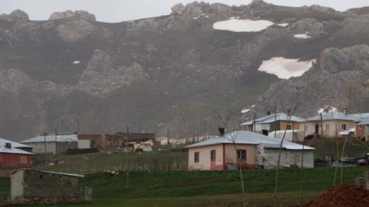 Karantinaya Alınan Mahallede Vaka Sayısı Artıyor. Valilikten Çok Önemli Uyarı