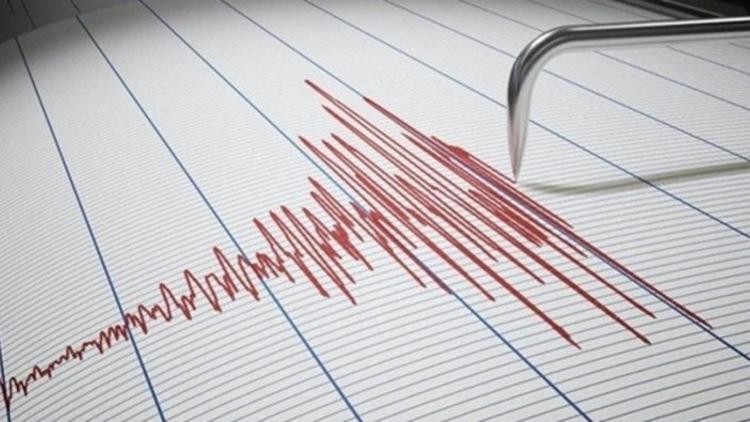 Manisa'da korkutan deprem 