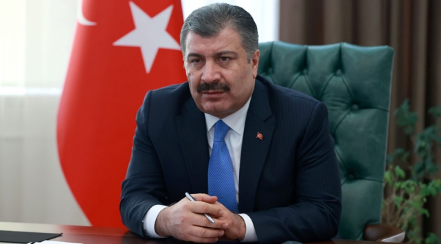 Sağlık Bakanı Koca'dan 65 Yaş Üstü Vatandaşlara Mesaj