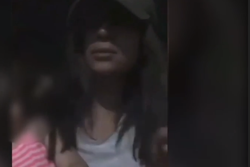 Sosyal Medyada Büyük İnfial Yaratan Görüntüler: Küçük Kız Kardeşine Yaptığı Görüntüler Şoke Etti