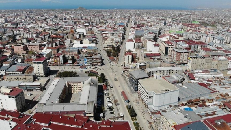  Valilik halkı uyardı. Zorunlu olmadıkça dışarı çıkmayın, corona virüsü pozitif vaka sayısı çok ciddi bir artış gösterdi!