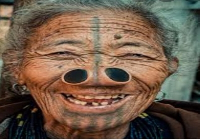 Apatani Halkı TUHAF BİR DÜNYADA YAŞIYORUZ