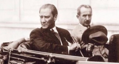 ATATÜRK, İSMET İNÖNÜ İLE ARASINDAKİ FARKI ANLATIYOR;