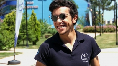 Avrupa Şampiyonluğundan Van Şehitliğine: İçinizi Sızlatacak Bir Hayat Hikayesi