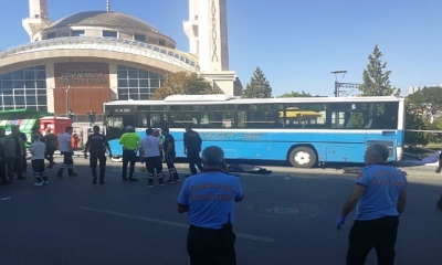 Başkent Ankara'da Feci Kaza: Özel Halk Otobüsü Durağa Girdi Çok Sayıda Ölü Ve Yaralı var