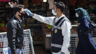 Başkent'te vaka sayısında yaşanan artış sonrası, Valilik yeni tedbirler kararı aldı