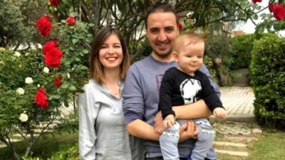 Bir Aile Yok Oldu: İzmir depreminden 52 saat sonra enkazdan çıkarılmışlardı... Umutlar acıya döndü