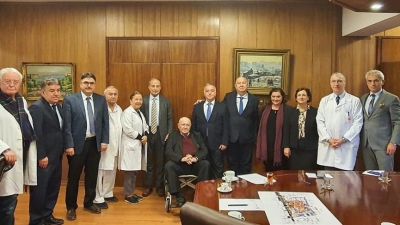 Bir Duayen Prof. Doktorumuz Daha Korona Virüsünden Dolayı Hayatını Kaybetti