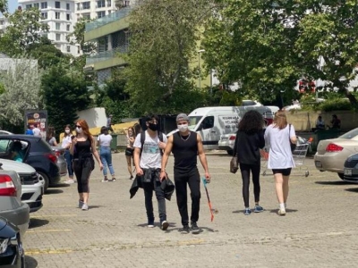 Bugün 15-20 Yaş Grubunun Sokağa Çıkma Günüydü Ve Bakın Onlar İlk Başta Nereyi Tercih Ettiler