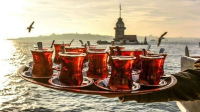 Çay İçmeyen Adama Neden Güvenilmez ?