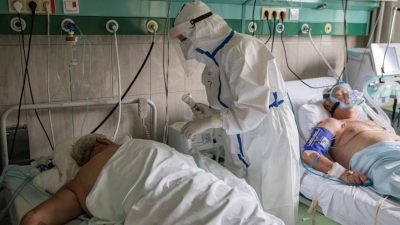 Corona virüsünde son durum: Ülke şokta, yendik derken rekor ölüm açıklandı