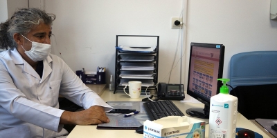 Coronayı Atlatan Doktor Yaşadıklarını Tek Tek Anlattı Ve Uyardı