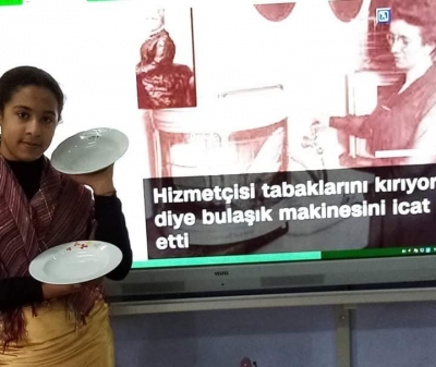 Dünyanın ilk bulaşık makinesini bir kadının bulduğunu biliyor muydunuz?
