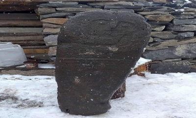 Erzurum’da 2 bin 500 yıllık ‘Taş Baba’ heykeli bulundu..