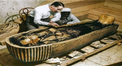 ESRARENGİZ FİRAVUN TUTANKHAMUN'UN SIRLARLA DOLU MEZARININ HİKÂYESİ