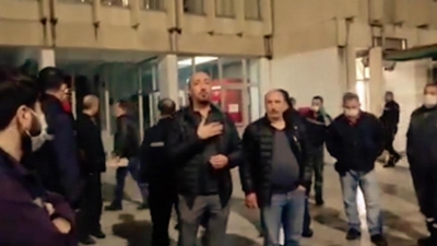 Fabrikada Bir İşçide Virüs Tespit Edildi, 60 İşçi İş Bıraktı Üretim Durdu