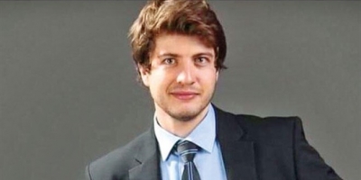Genç doktor korona nedeniyle hayatını kaybetti