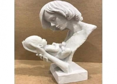 Hastanede doğum yapan kadın, doktorlara bakarak bebeğimi görebilir miyim diye sordu? 