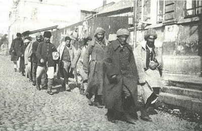 I. Dünya savaşı sırasında, Ruslar tarafından ele geçirilen askerlerimizin , esaret içinde geçen 2735 gününü