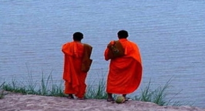 İKİ KEŞİŞ HİKAYESİ