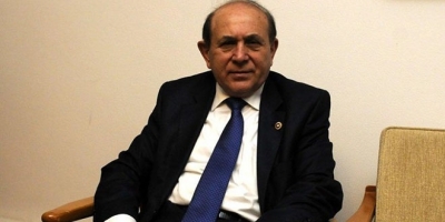 Korona tedavisi gören Burhan Kuzu vefat etti