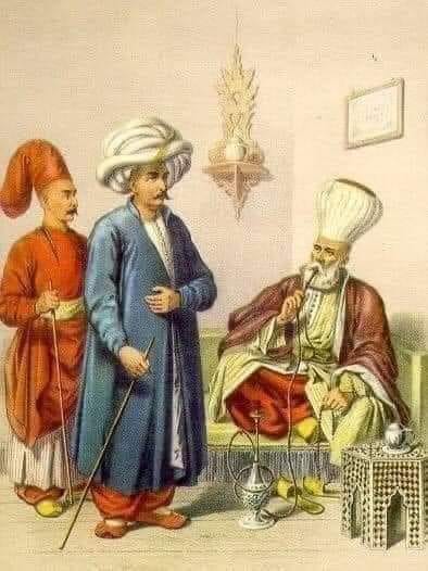 Padişahın biri veziriyle birlikte gezintiye çıkmış.