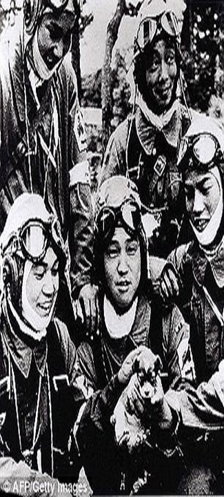 PASİFİK'TE, METAL FIRTINA ÖNCESİ