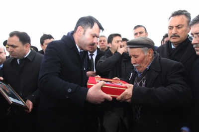 Şehit Babasının Yaptığı Davranış Herkesi Ağlattı