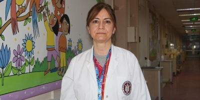 Uzmanlar Uyardı: Corona sağlıklı çocuklarda da ani ölümlere neden olabiliyor. İşte o belirtiler