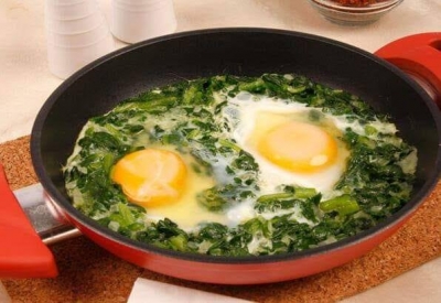 Yiyelim gari ...  Sütsüz peynir var.  Etsiz sucuk var.  Arısız bal var.