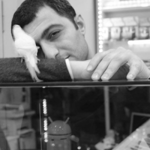 Yeterki Gönülden Yapın İyiliği